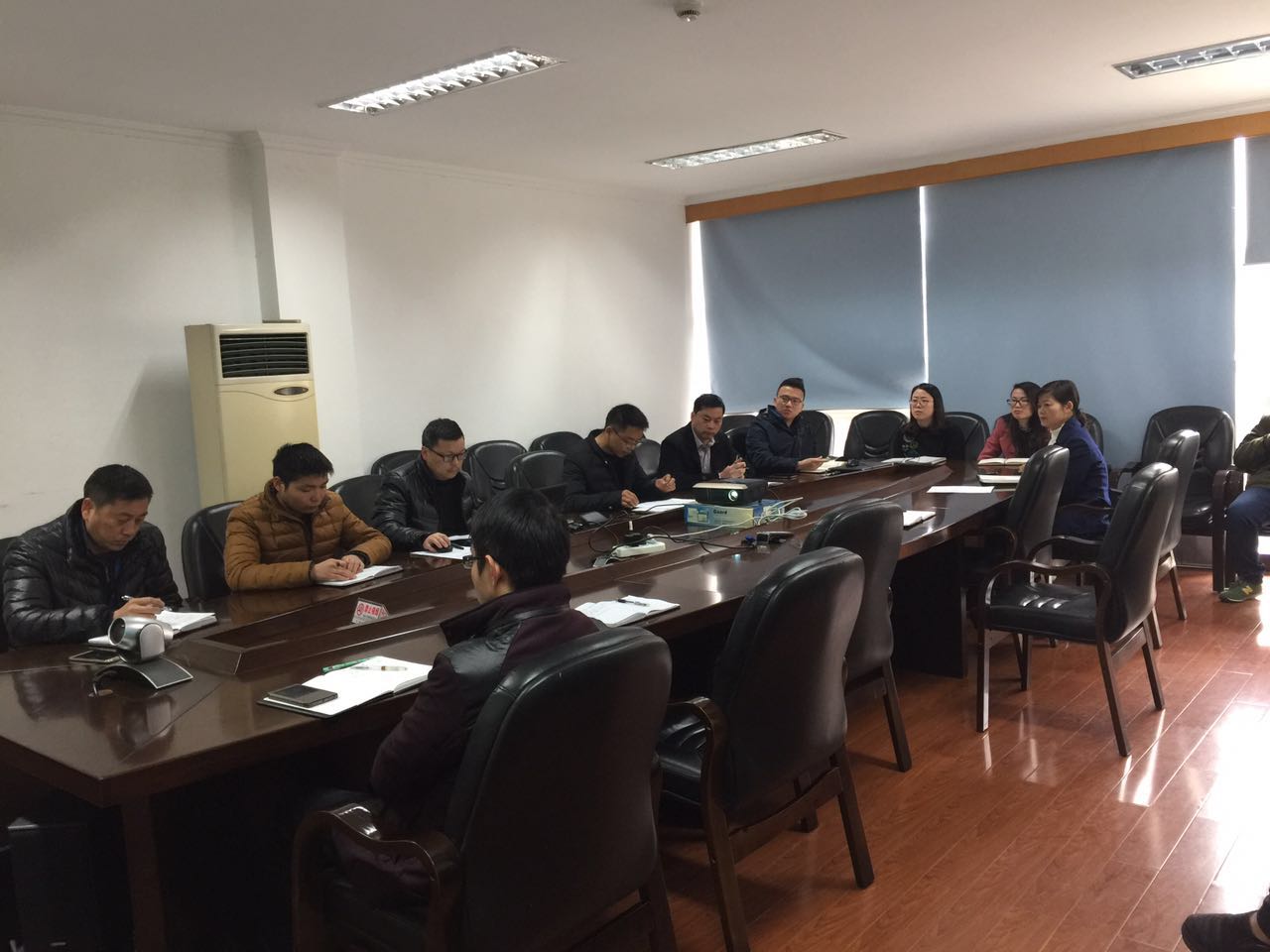 老桐君召开2017年EHS治理委员会大会-content1.jpg